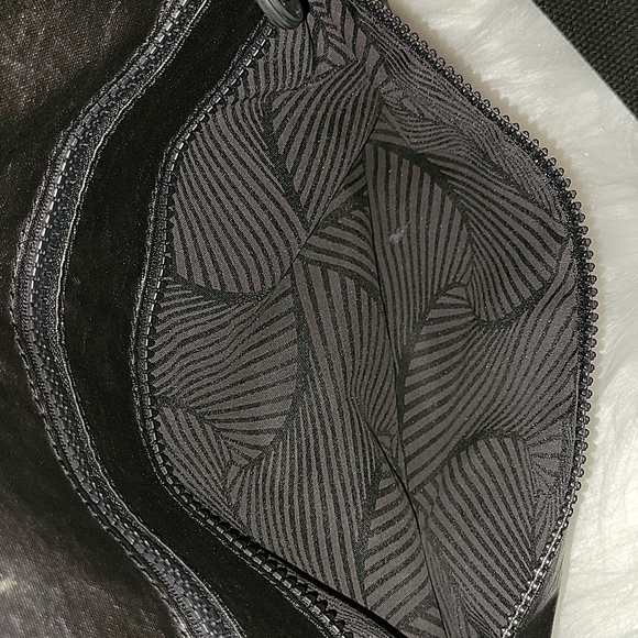 Kipling black nylon crossbody purse - Picture 5 of 8